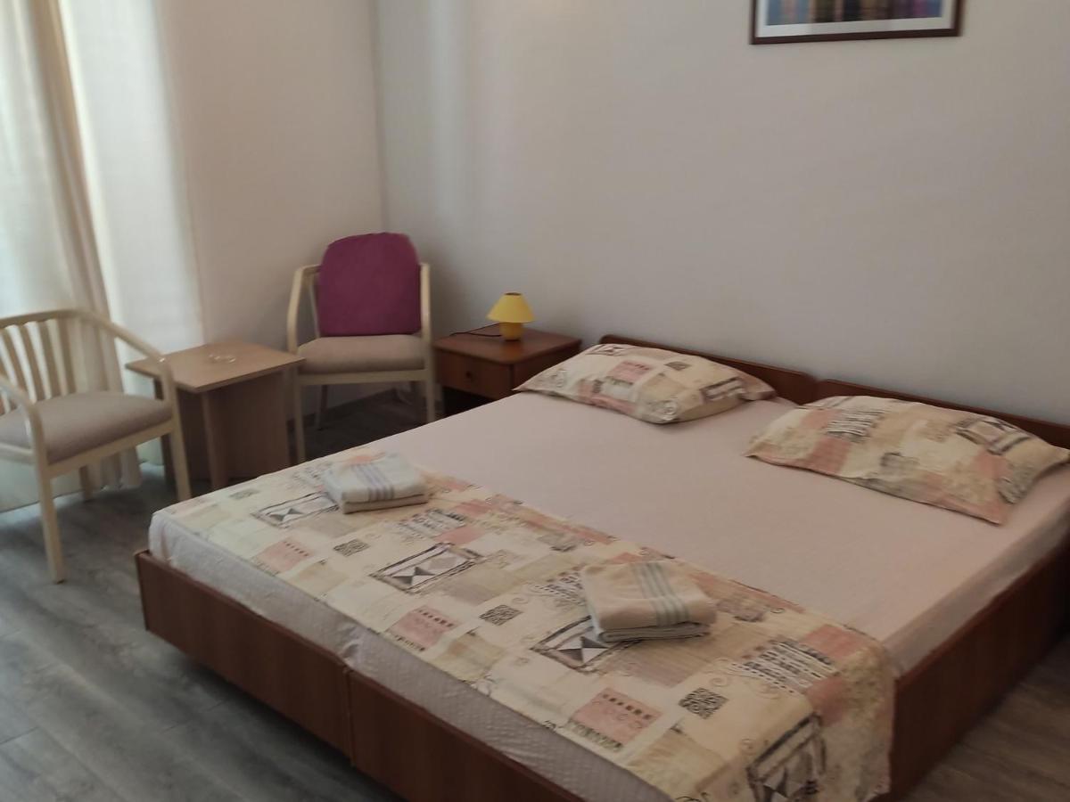 Apartments Ivo Makarska Extérieur photo